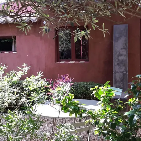 La Mazade De Mamert Penzion 3*