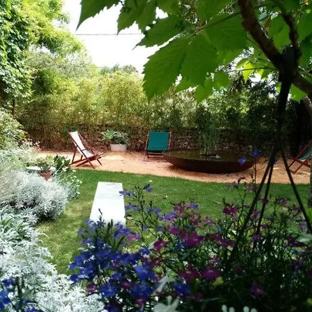 La Mazade De Mamert Guest house 3*