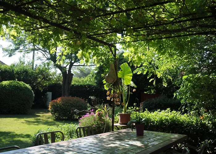 La Mazade De Mamert